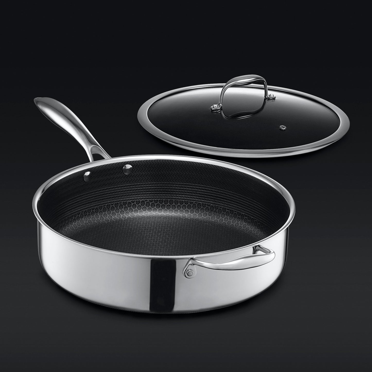 Hybrid Deep Saut¨¦ Pan with Lid, 5.5-Qt